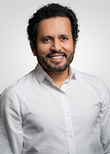 Retrato de EDSON LEAL