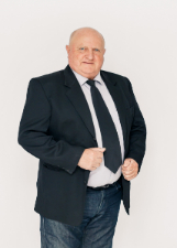 Retrato de LAURI KAEFER CAÇAMBA