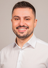 Retrato de TIAGO MELLO BATATA