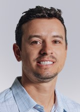 Retrato de GIOVAN FLORES