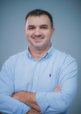 Retrato de FERNANDO MACHADO