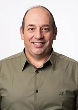 Retrato de LUCIANO SANDRIN