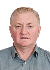 Retrato de JAIR OSTROWSKI