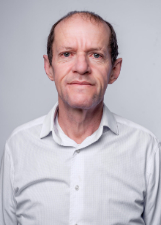 Retrato de ZECA RODRIGUES