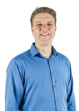Retrato de TIAGO SZORTYKA