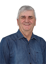 Retrato de JOÃO PINHEIRO