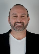 Retrato de VALDERÊS MANINHO DA ROSA