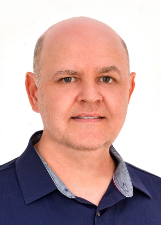 Retrato de IVANIR MEES