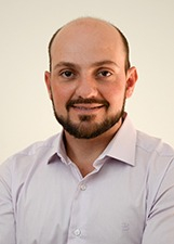 Retrato de TIAGO DECESARO