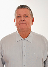 Retrato de ROLAND SCHATZ