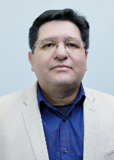 Retrato de CARLOS GONÇALVES