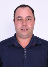 Retrato de JULIANO BACH