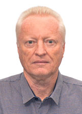 Retrato de ANDRE HATSCHBACH