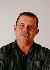 Retrato de REGINALDO VEIGA