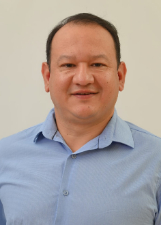 Retrato de SANDRO SANTOS