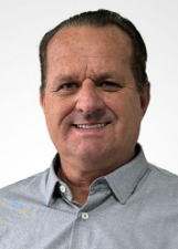 Retrato de CAPELINI