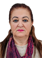 Retrato de MARIA J SCARTON