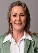 Retrato de CLAIR BARCELOS