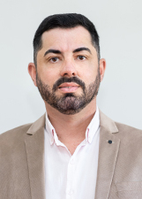 Retrato de CLOVIS BRASIL