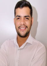 Retrato de VICTOR BRAZ