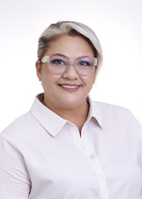 Retrato de LUCIANA SALDANHA