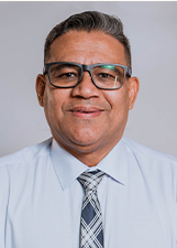 Retrato de LORENIL GOMES