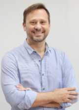 Retrato de ADRIANO SILVA