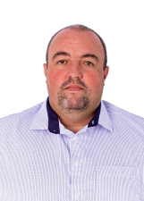 Retrato de REGINALDO ROSA