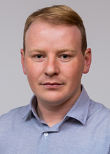 Retrato de EDEVAN ROECKER