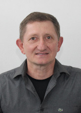 Retrato de OSNI SIMON