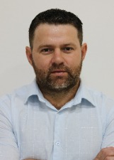 Retrato de JUNIOR STEFFEN