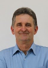 Retrato de RONI GURKE