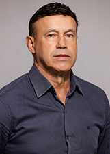 Retrato de LAURI ANTUNES