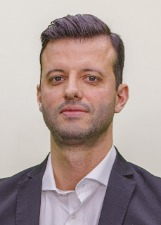 Retrato de LEANDRO CORRÊA