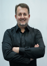Retrato de MAURO MICHELON