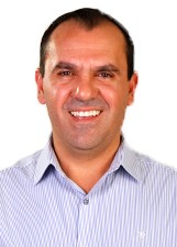 Retrato de LAERTE SANTOS