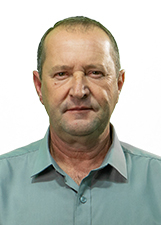 Retrato de MAURO FERREIRA