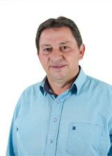 Retrato de RIBEIRO