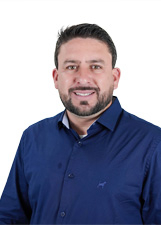 Retrato de CRISTIANO GUELLA