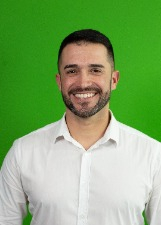 Retrato de CAÊ MARTINS