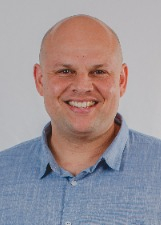 Retrato de ESAÚ BAYER