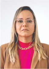 Retrato de KRISTIANI CAXIAS ADVOGADA