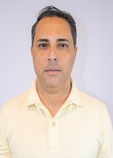 Retrato de GIL CARVALHO