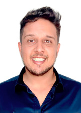 Retrato de LÉO FUZATTO