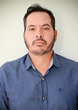 Retrato de NIW CONSTRUTOR