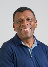 Retrato de NEI CARTEIRO