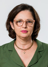 Retrato de RENATA ASSIRATI
