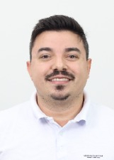 Retrato de LUCAS BARROS