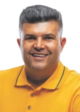 Retrato de EDSON DEMETRIO
