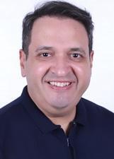 Retrato de LUIS HENRIQUE